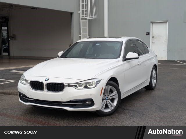 2017 BMW 3 Series 330i Sedan RWD