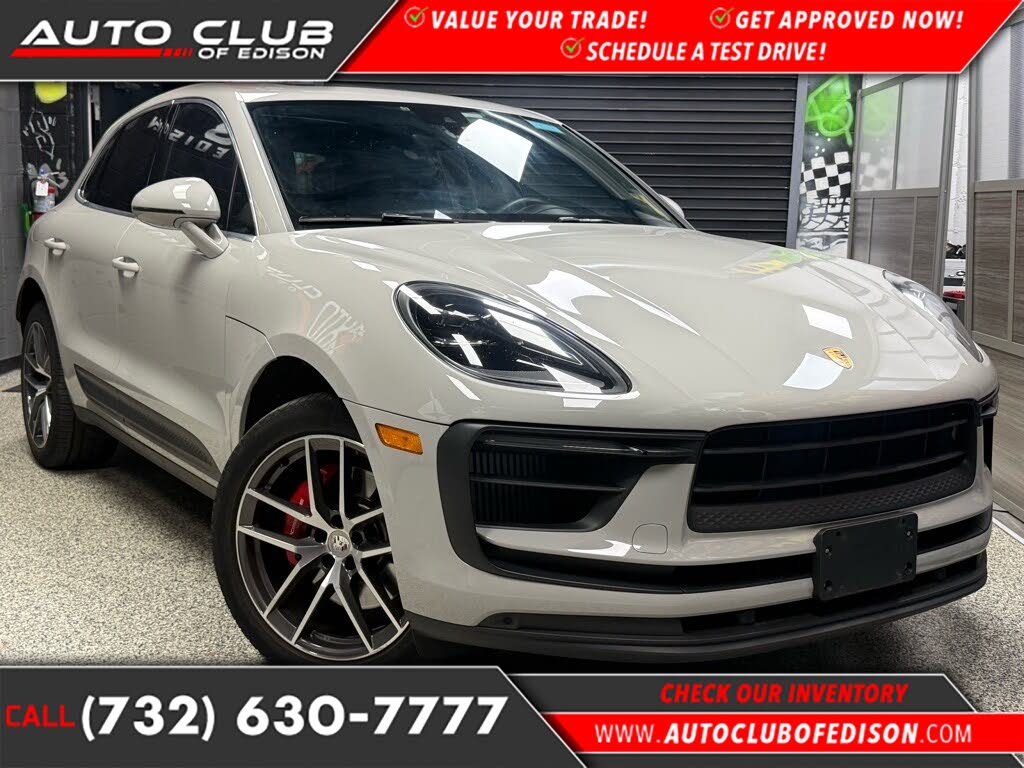 2022 Porsche Macan S AWD