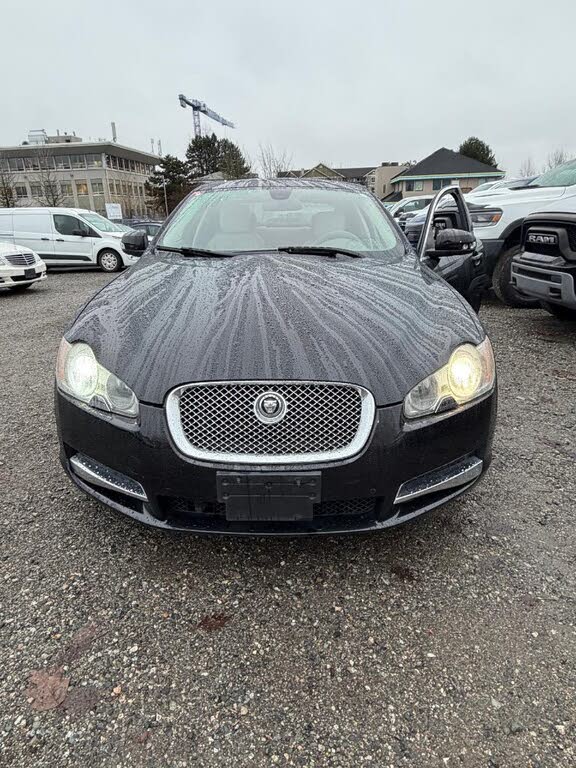 2009 Jaguar XF Premium Luxury RWD