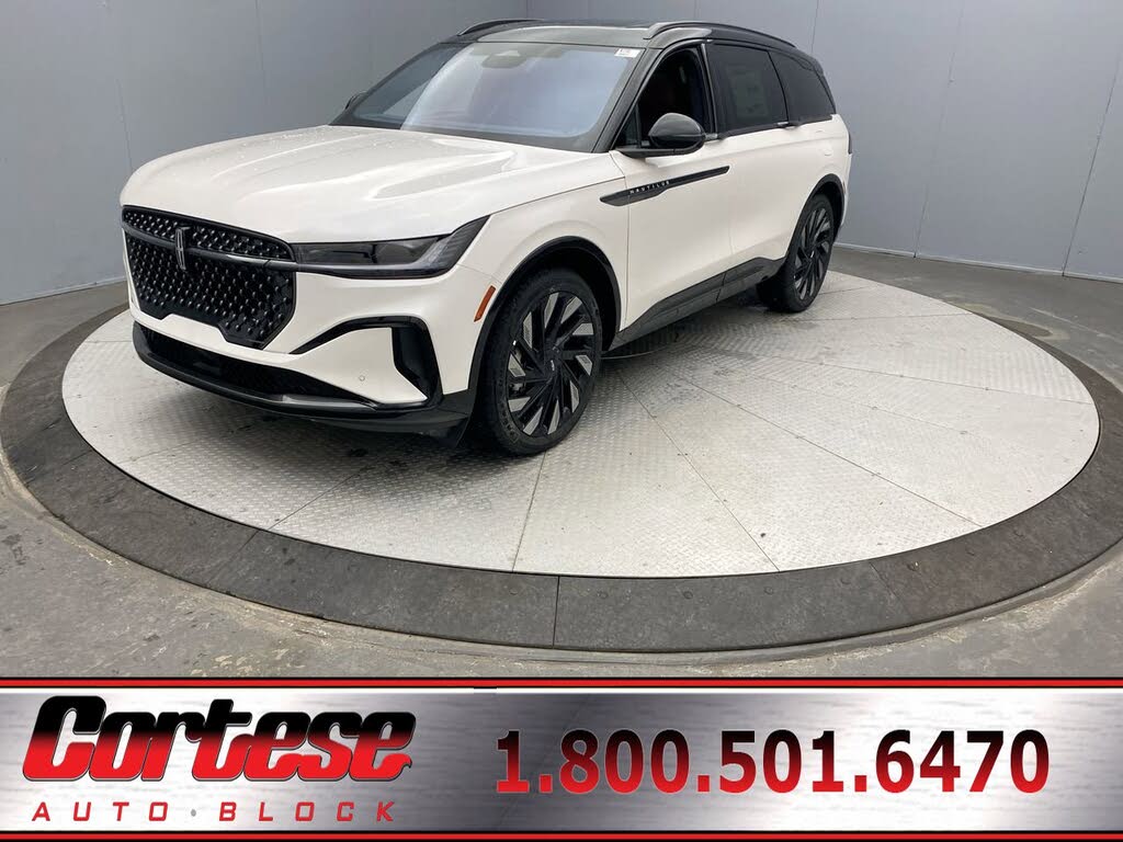 2026 Lincoln Nautilus Reserve AWD