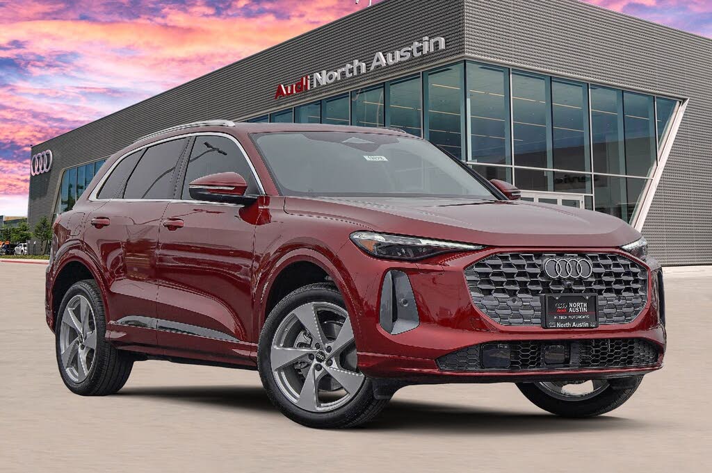 2025 Audi Q5 quattro Premium Plus 40 TFSI