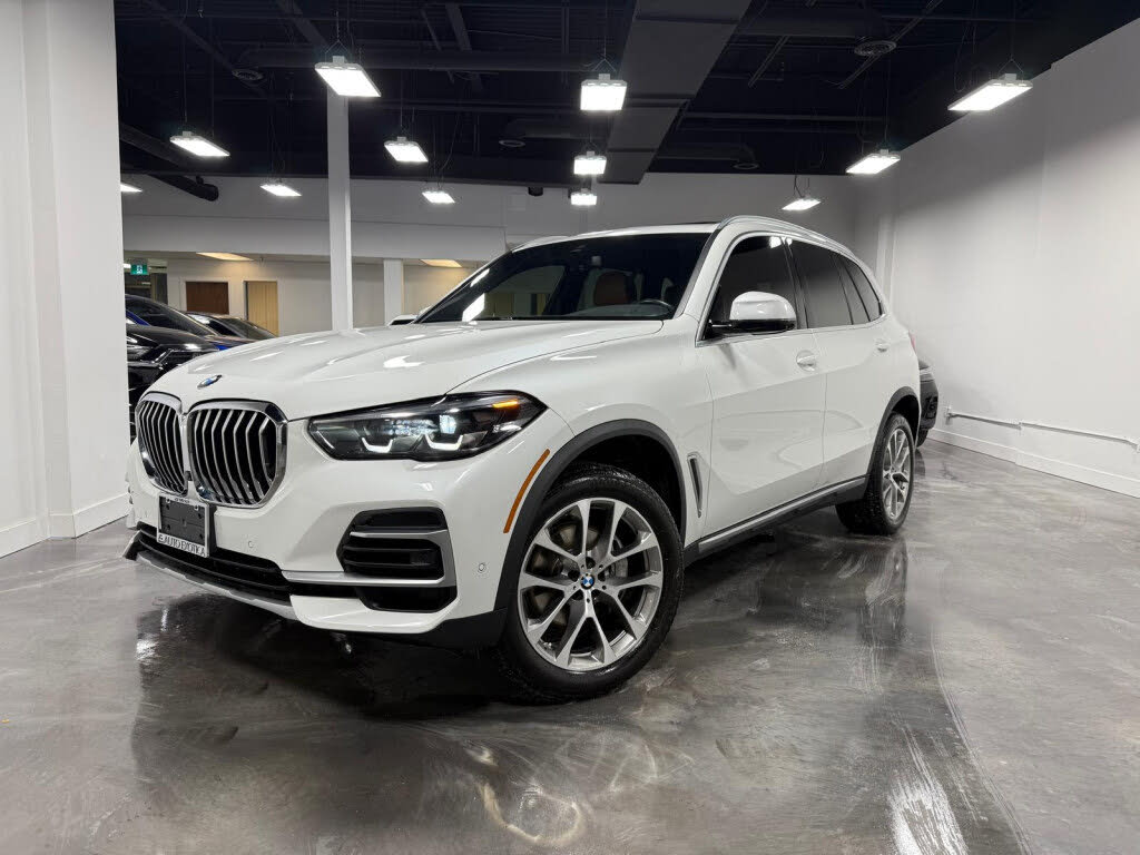 2022 BMW X5 xDrive40i AWD