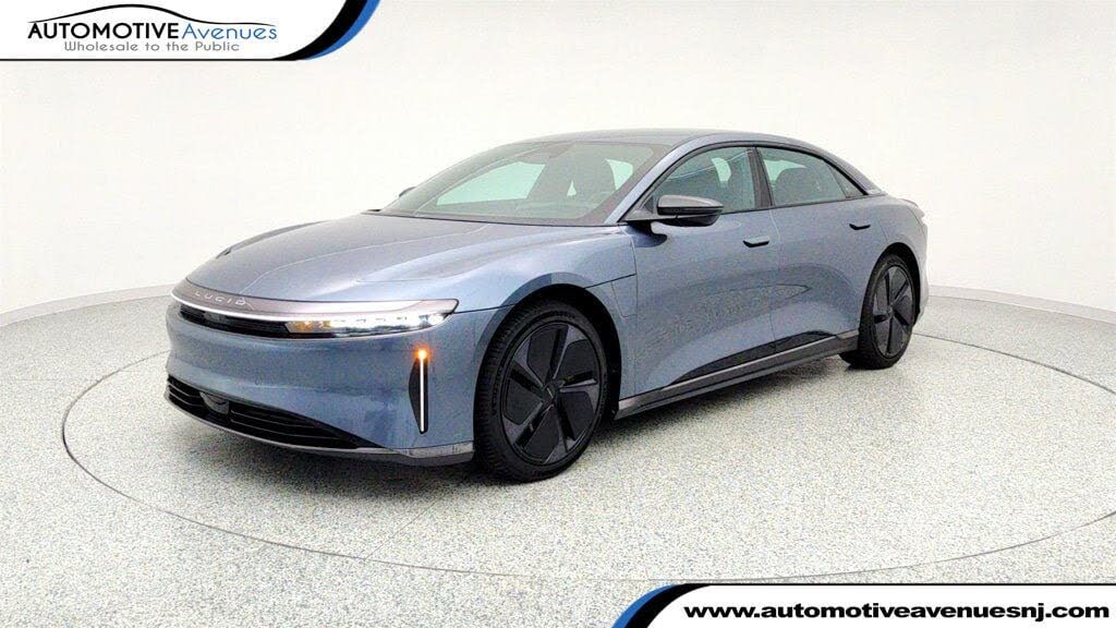 2024 Lucid Air Pure RWD