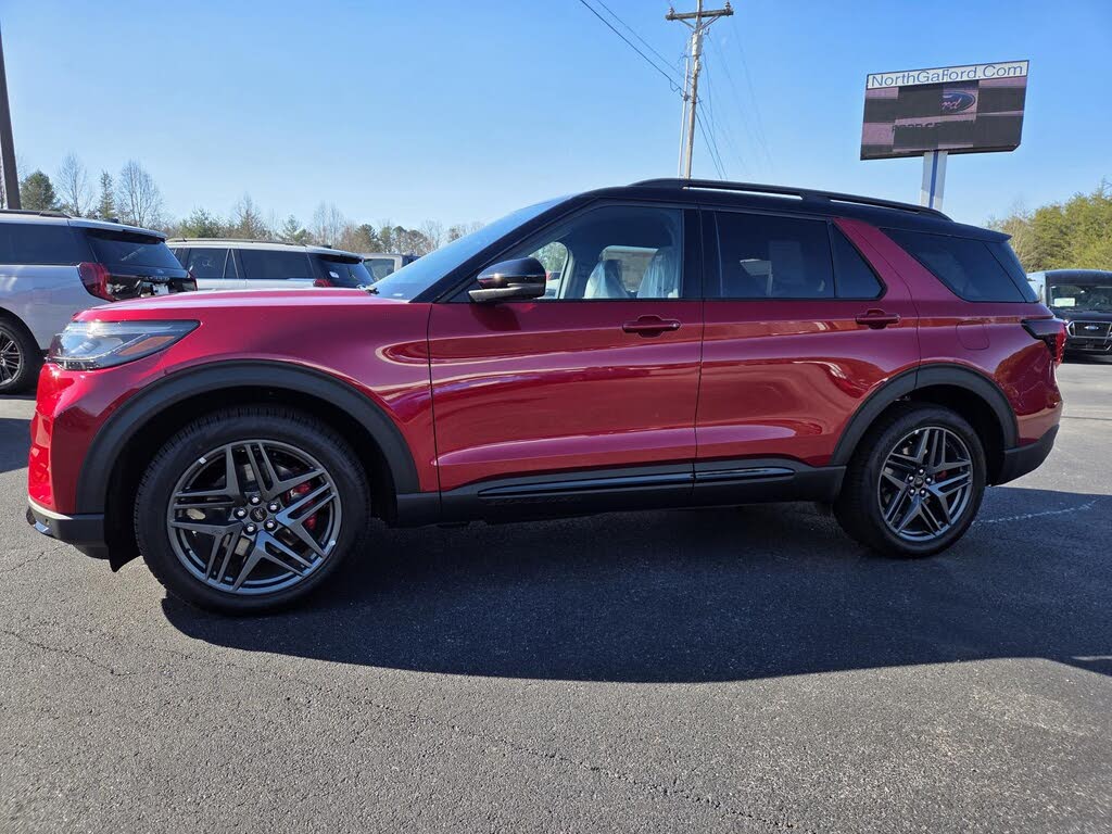 2026 Ford Explorer ST AWD