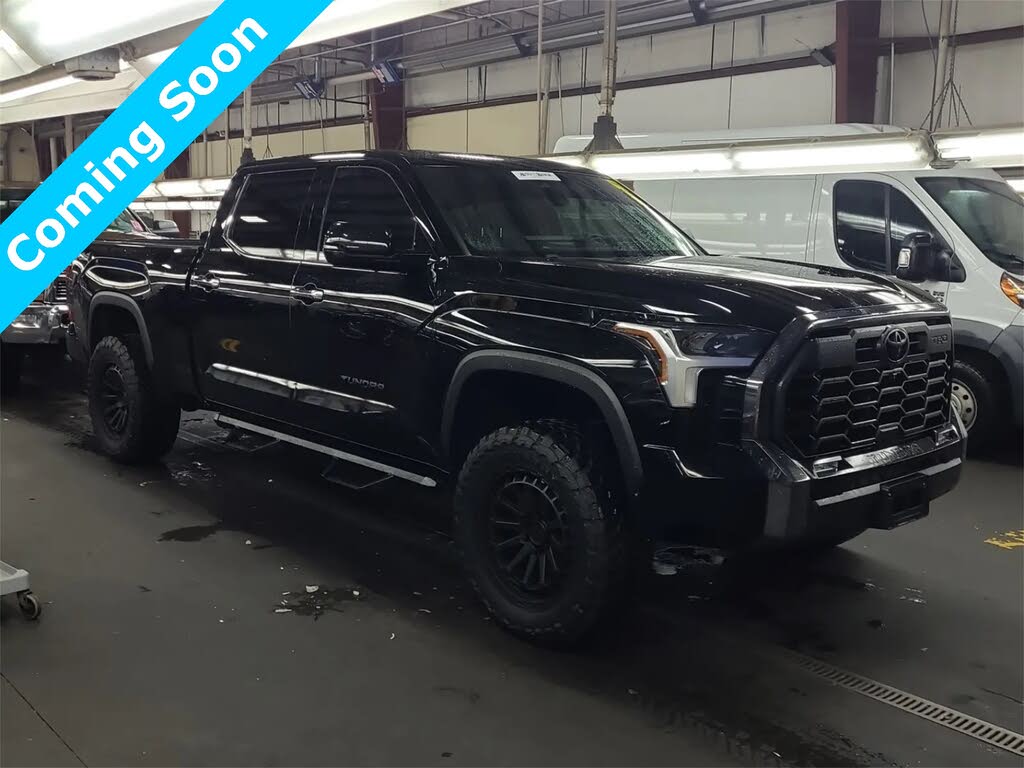 2023 Toyota Tundra Limited CrewMax Cab LB 4WD