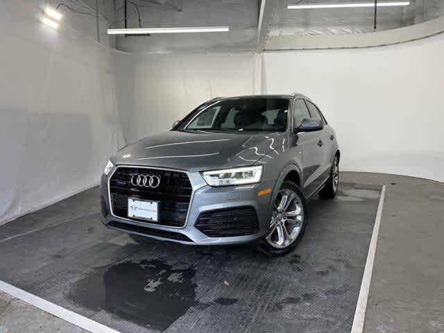 2016 Audi Q3 2.0T quattro Prestige