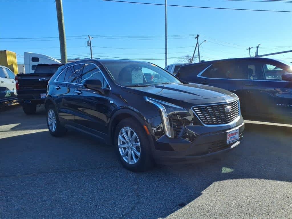2023 Cadillac XT4 Luxury FWD