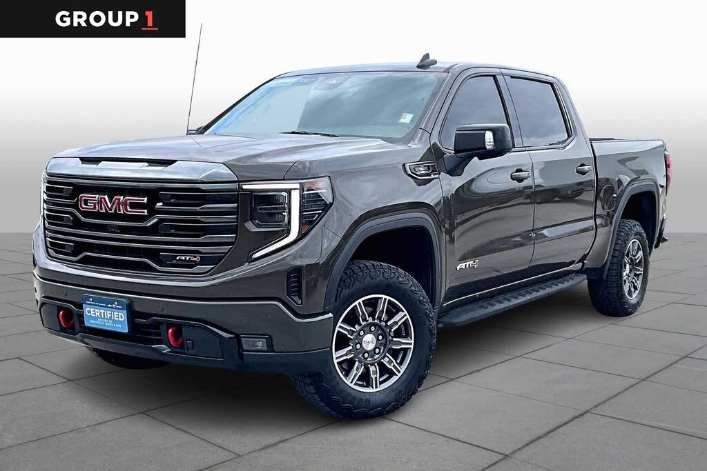 2024 GMC Sierra 1500 AT4 Crew Cab 4WD