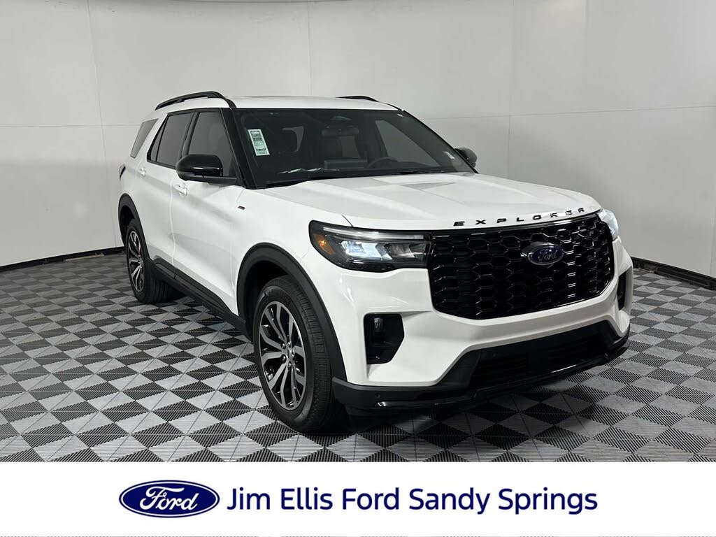 2025 Ford Explorer ST-Line AWD