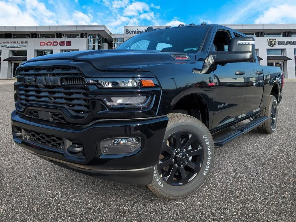 2026 RAM 2500 Big Horn Crew Cab 4WD