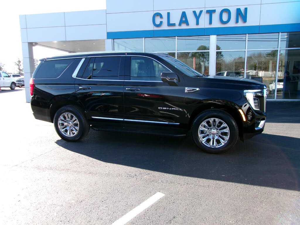 2025 GMC Yukon Denali 4WD