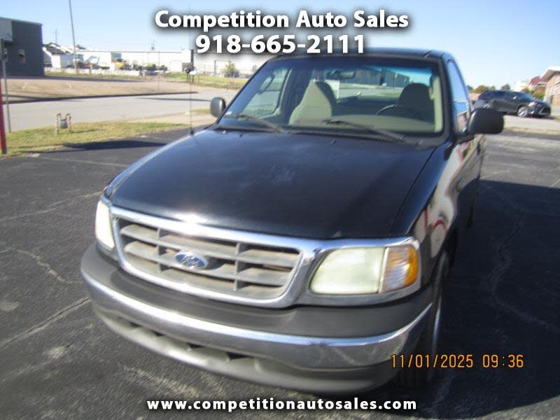 2002 Ford F-150 XL SB