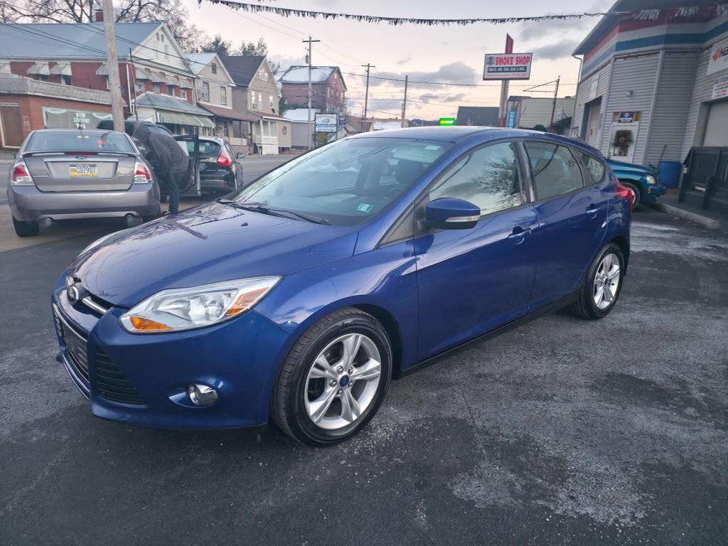 2012 Ford Focus SE Hatchback