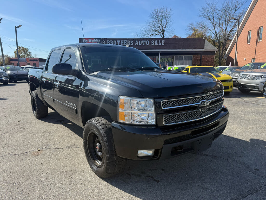 2013 Chevrolet Silverado 1500 LTZ Crew Cab 4WD