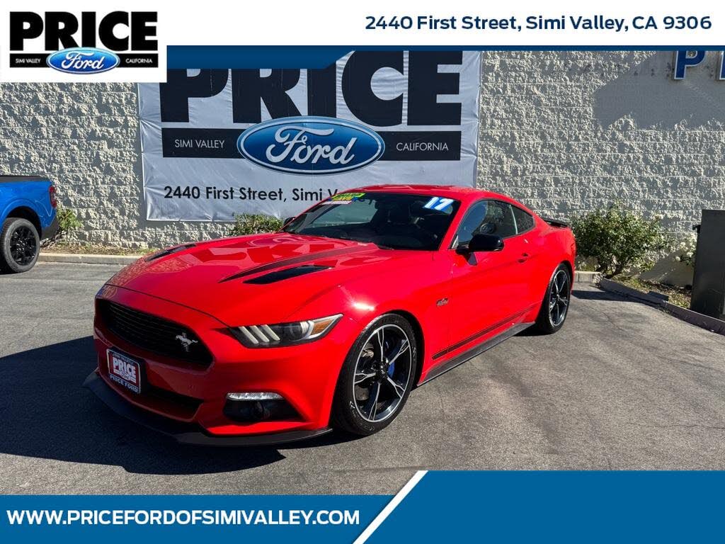 2017 Ford Mustang GT Premium Coupe RWD