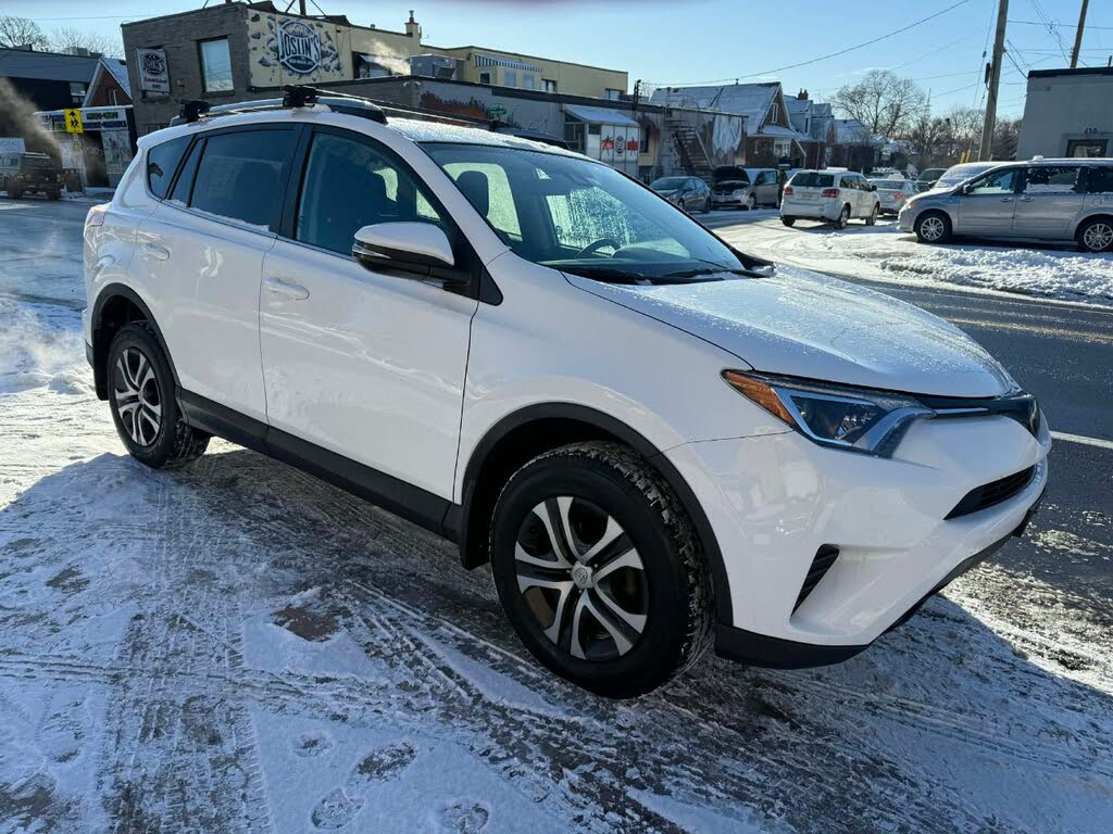 2017 Toyota RAV4 LE AWD
