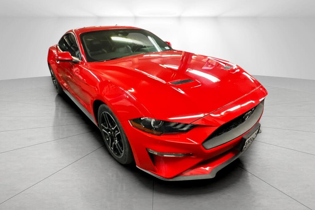 2022 Ford Mustang EcoBoost Premium Fastback RWD