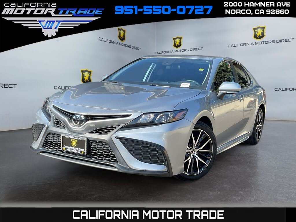 2022 Toyota Camry SE FWD