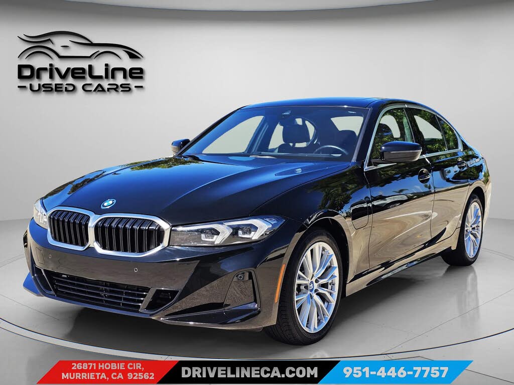 2024 BMW 3 Series 330e Hybrid Plug-in xDrive AWD