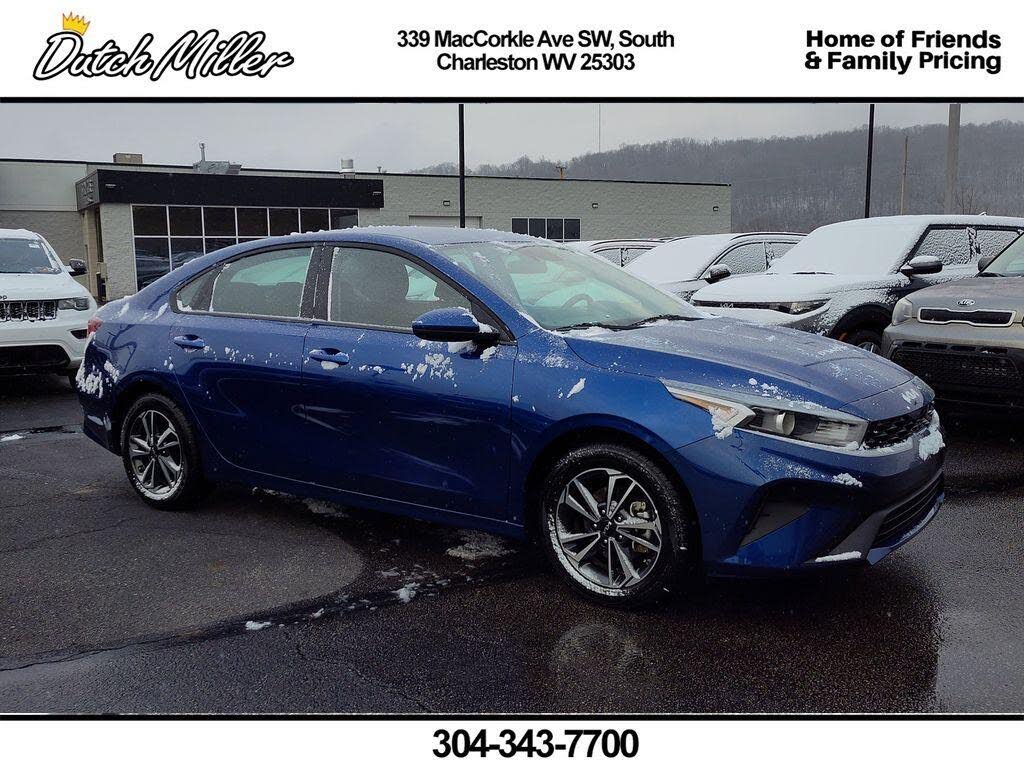 2024 Kia Forte LXS FWD