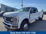 Ford F-450 Super Duty Lariat Crew Cab LB DRW 4WD