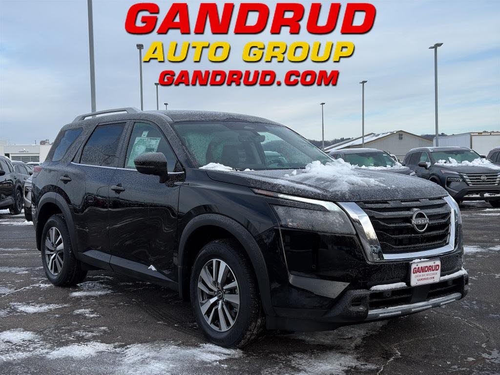 2025 Nissan Pathfinder SL 4WD