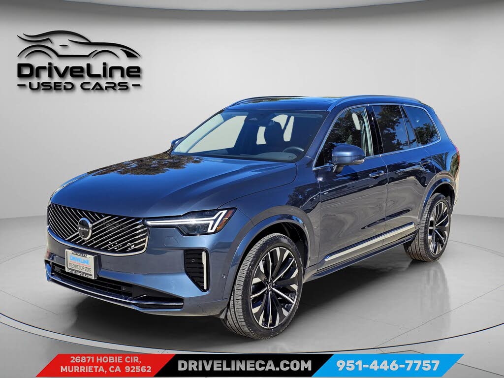 2025 Volvo XC90 B6 Plus Bright Theme 7-Passenger AWD