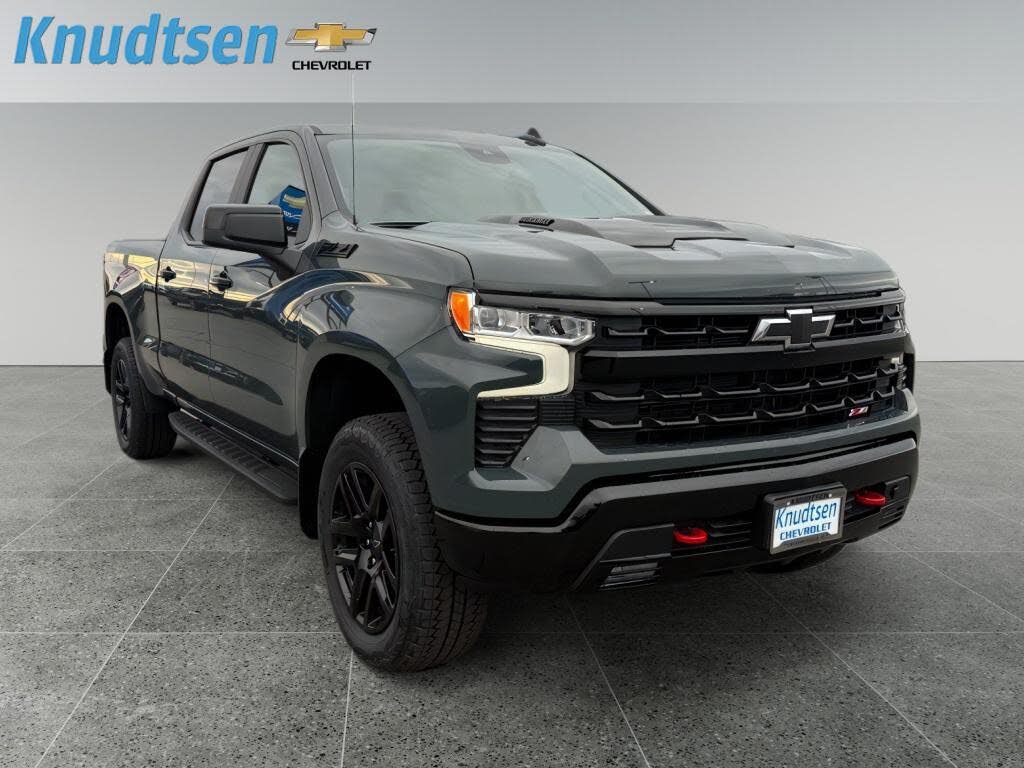 2026 Chevrolet Silverado 1500 LT Trail Boss Crew Cab 4WD