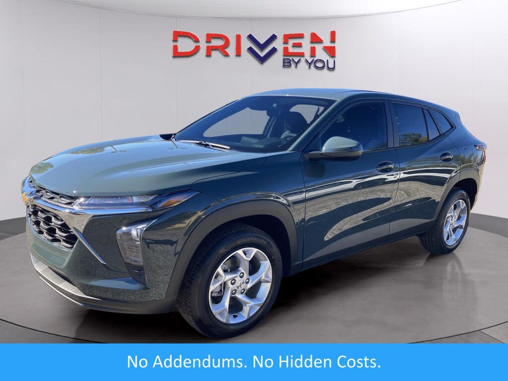 2026 Chevrolet Trax LS FWD