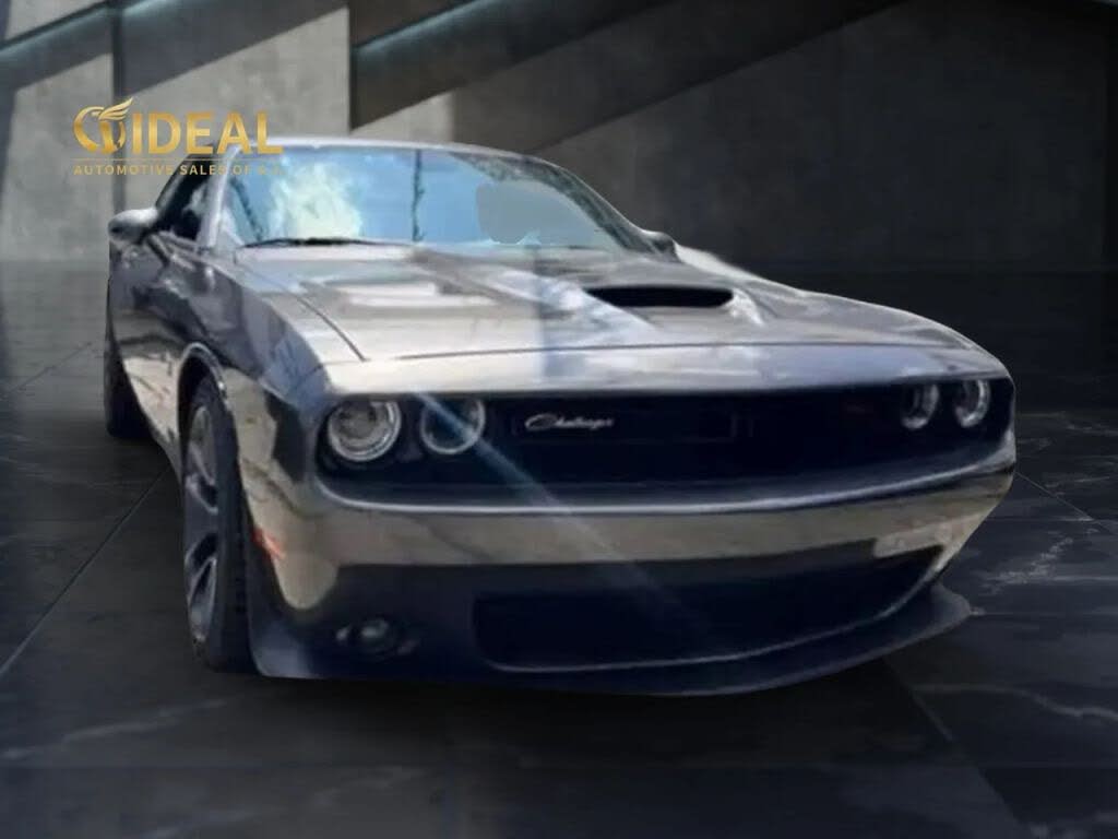 2021 Dodge Challenger R/T Scat Pack RWD
