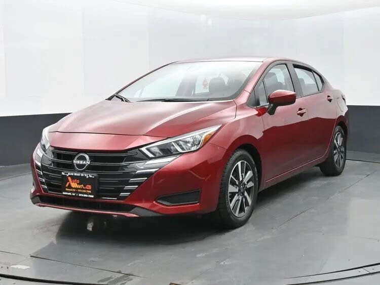 2024 Nissan Versa SV FWD