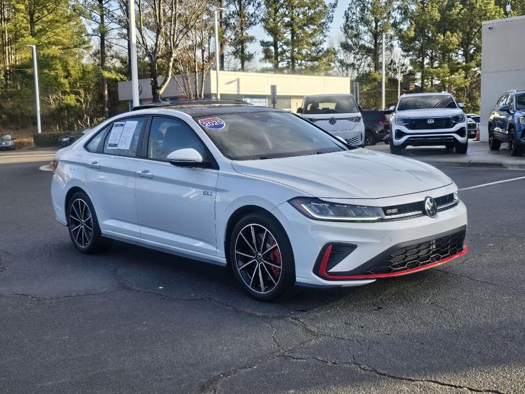 2025 Volkswagen Jetta GLI Autobahn FWD