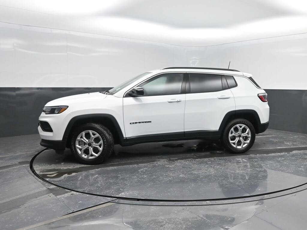 2026 Jeep Compass Latitude 4WD