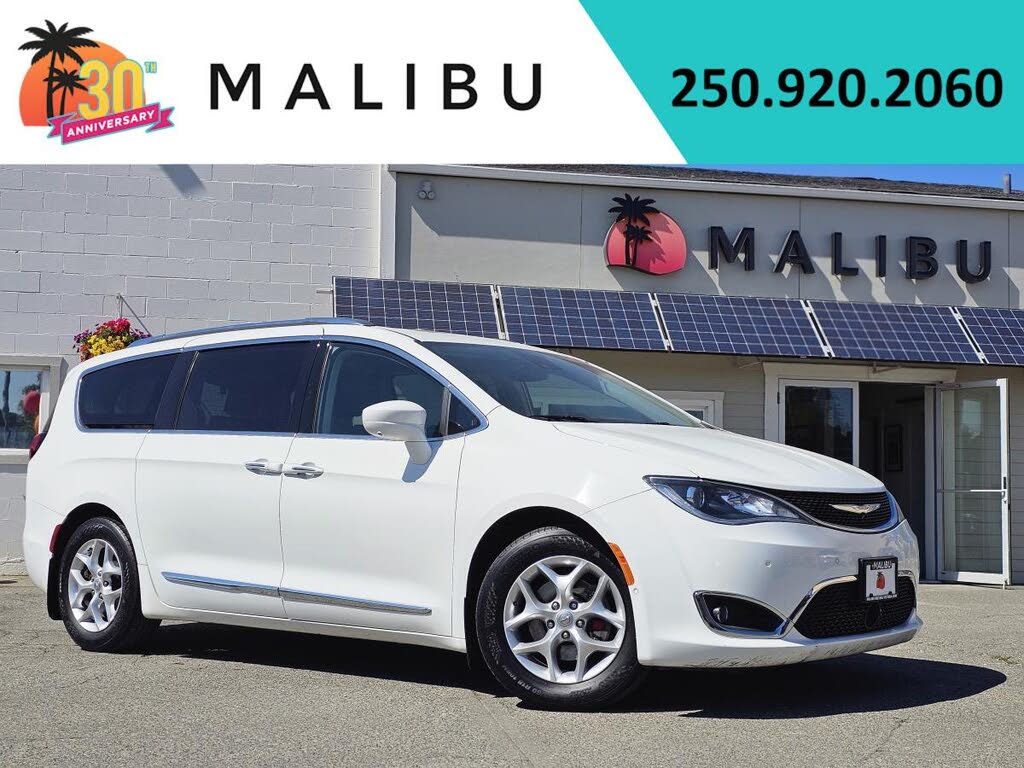 2017 Chrysler Pacifica Touring L Plus FWD