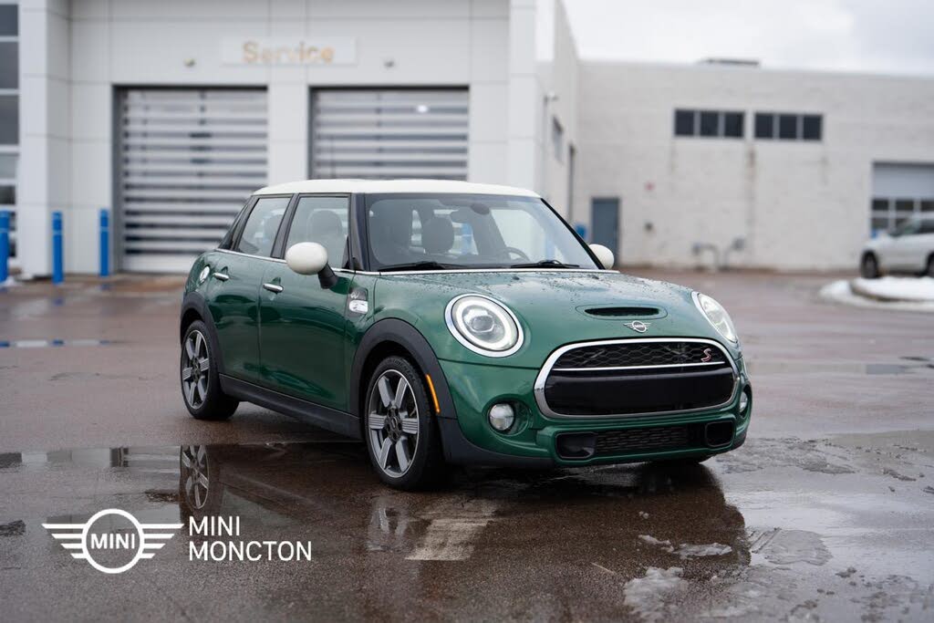 2019 MINI Cooper S 4-Door Hatchback FWD