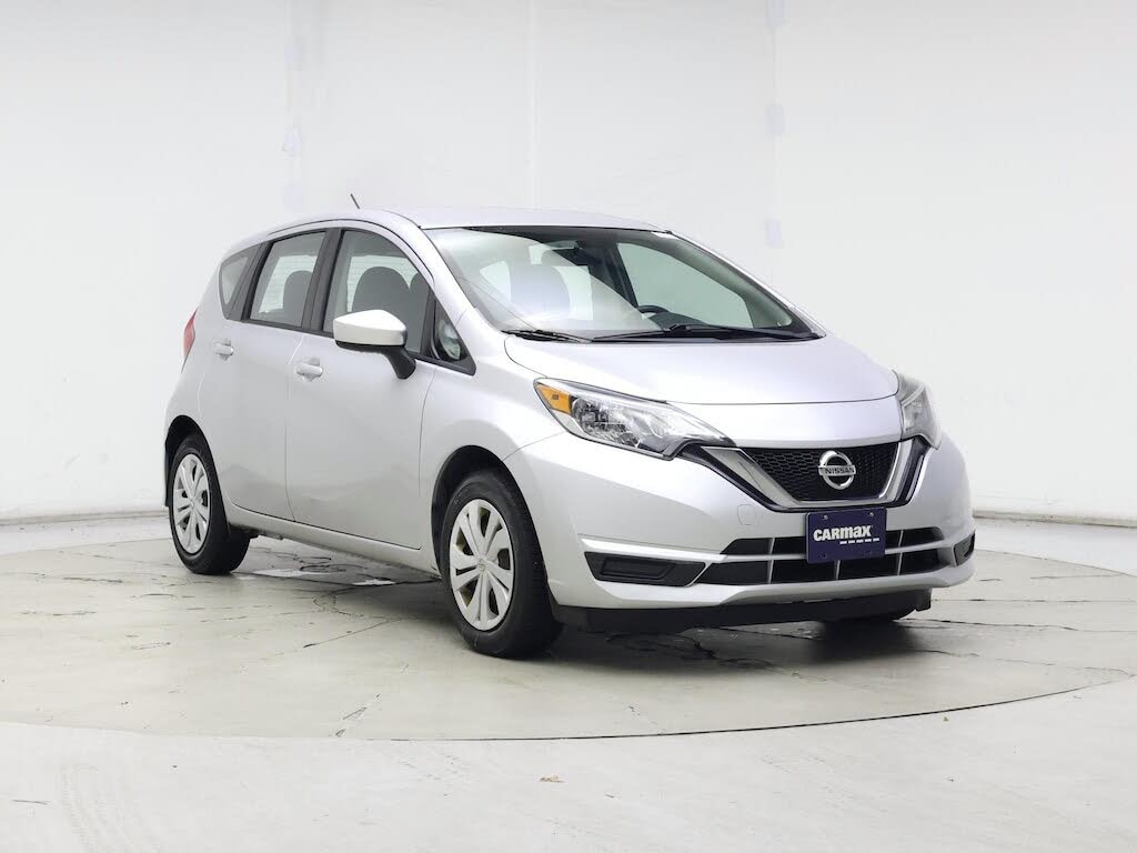 2019 Nissan Versa Note SV FWD