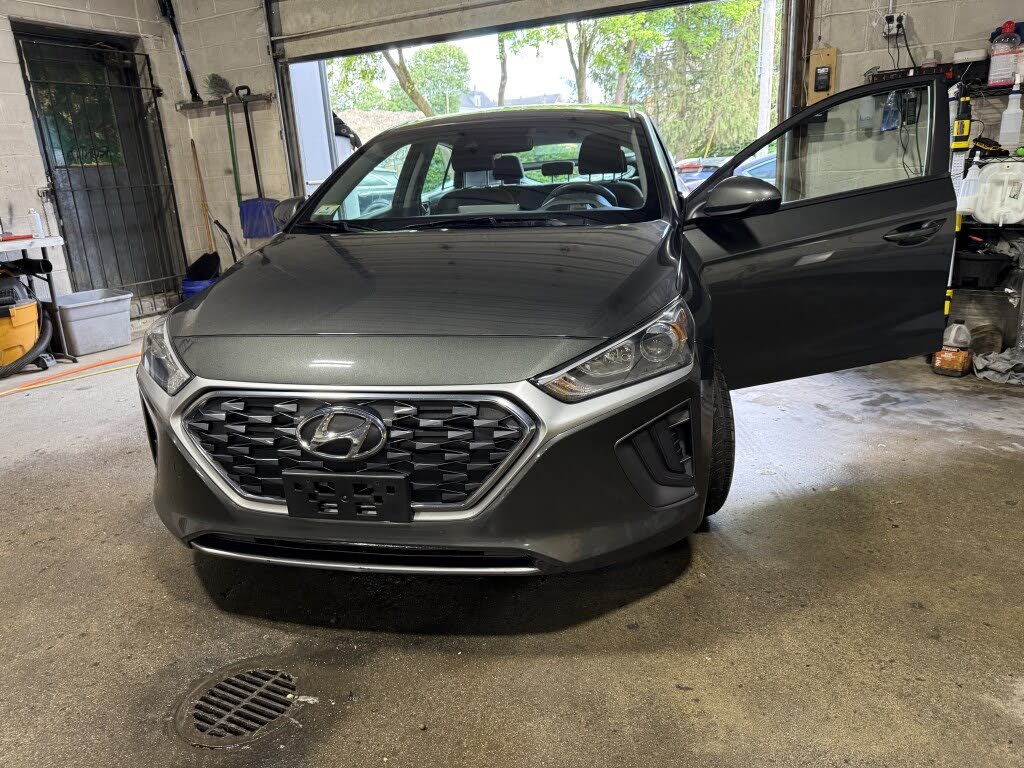 2022 Hyundai Ioniq Hybrid Blue FWD