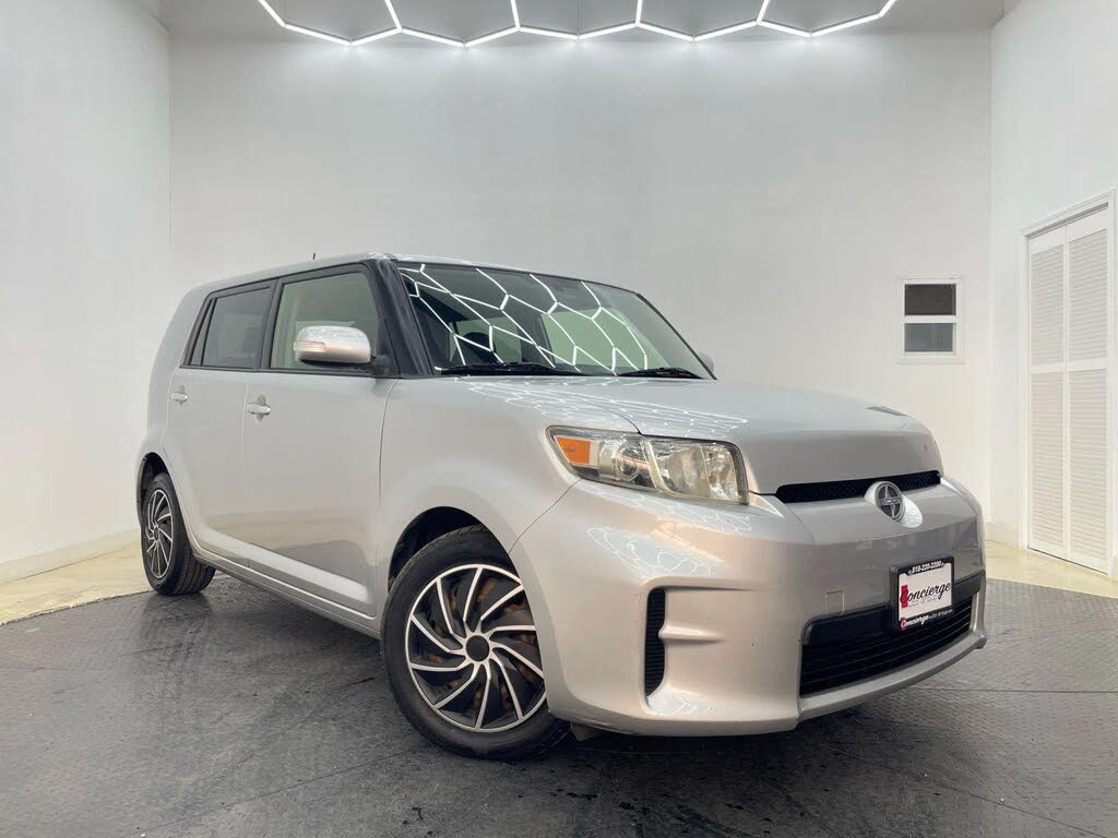 2012 Scion xB Base