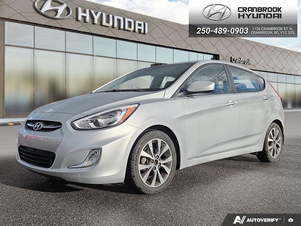 2016 Hyundai Accent SE 4-Door Hatchback FWD