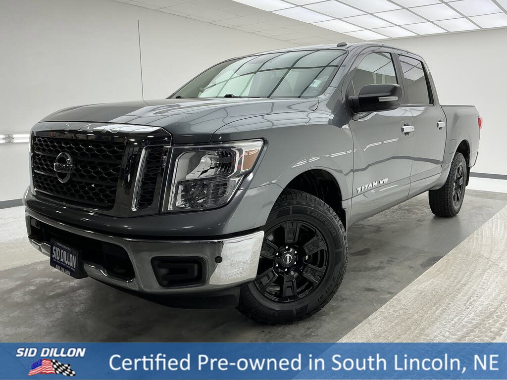 2018 Nissan Titan SV Crew Cab 4WD