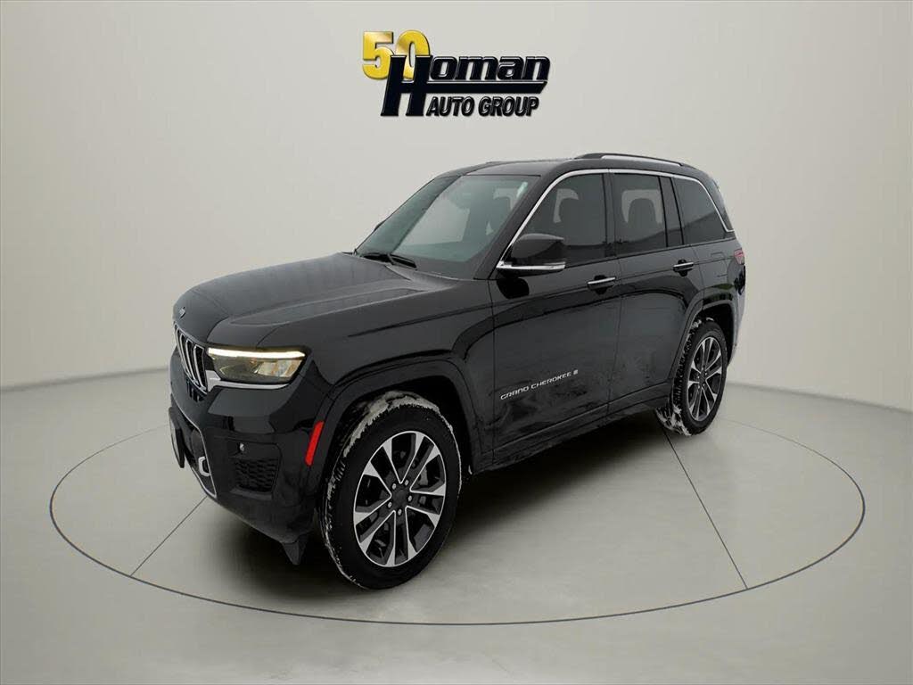 2023 Jeep Grand Cherokee Overland 4WD