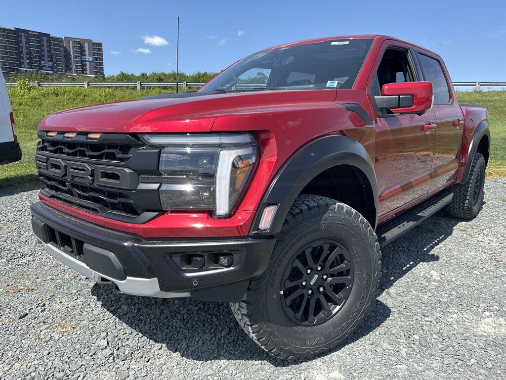 Ford F-150 Raptor SuperCrew 4WD 2025