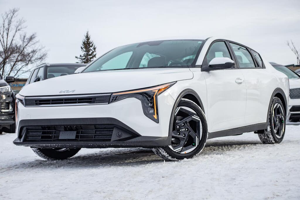2025 Kia K4 EX FWD