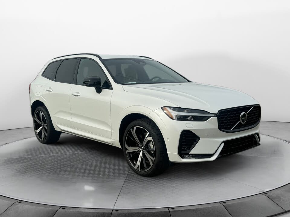 2025 Volvo XC60 B5 Ultra Dark Theme AWD