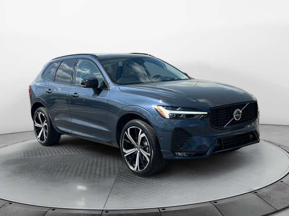 2025 Volvo XC60 B5 Ultra Dark Theme AWD
