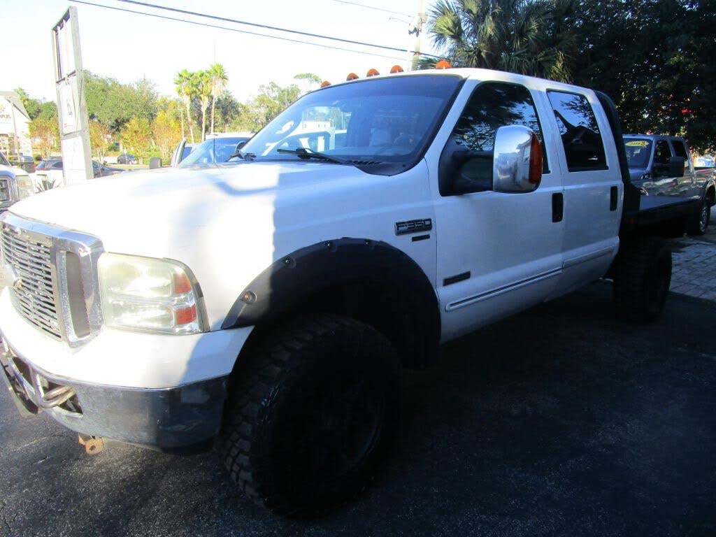 2006 Ford F-350 Super Duty Lariat Crew Cab SB 4WD
