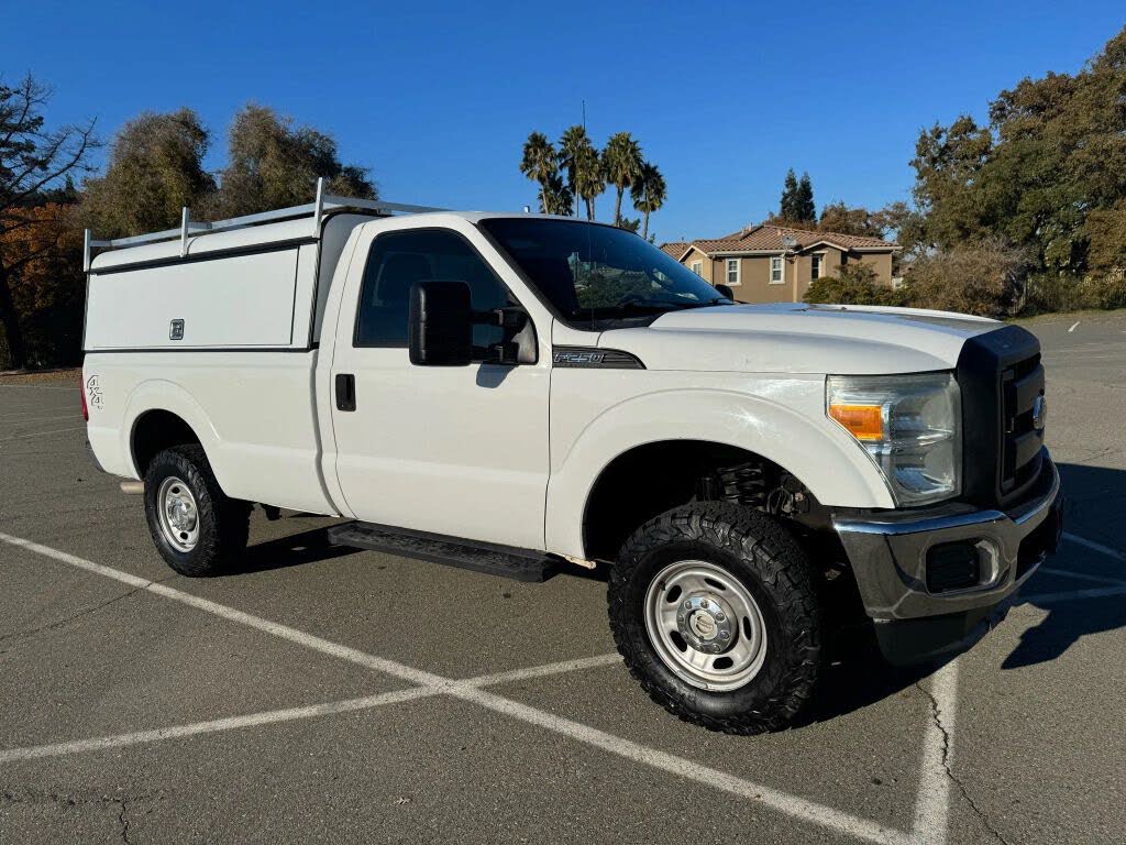 2012 Ford F-250 Super Duty XL LB 4WD