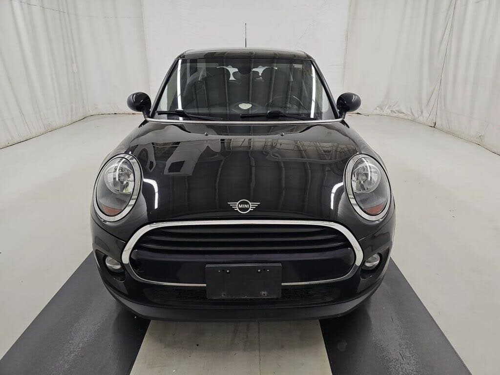 2019 MINI Cooper 4-Door Hatchback FWD