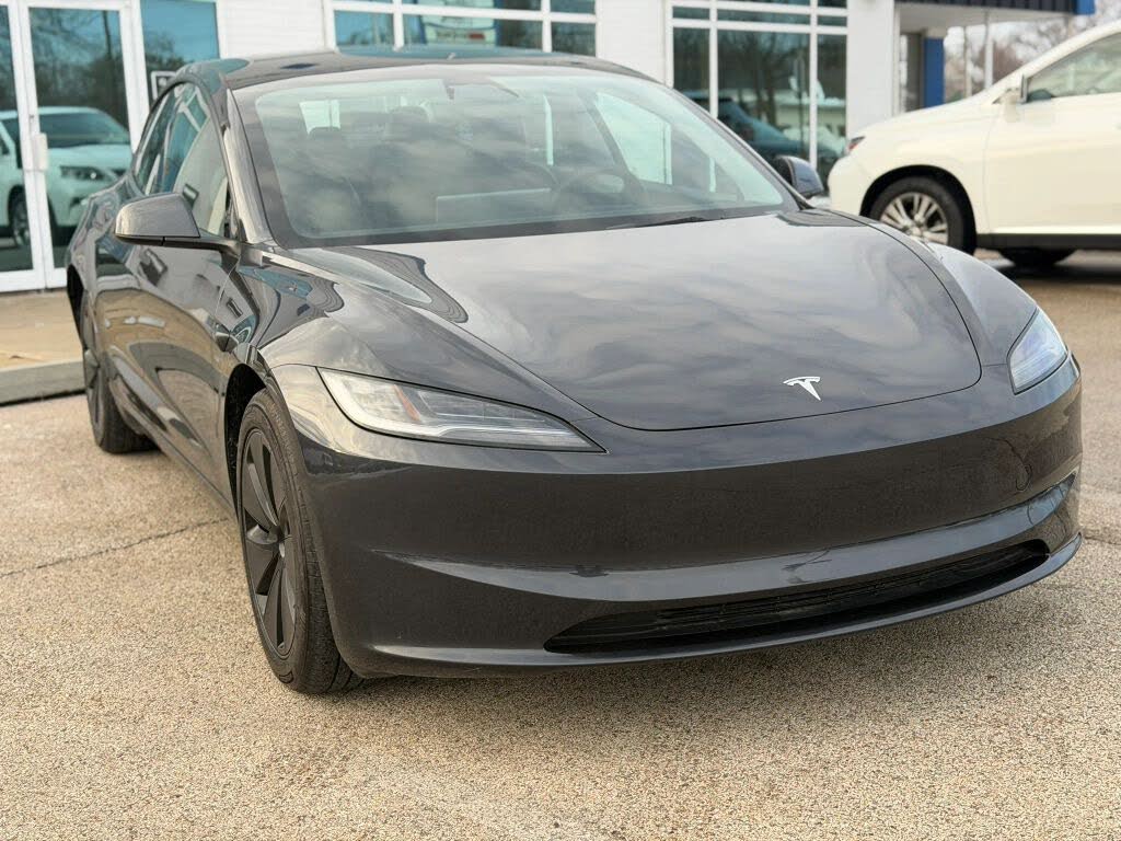 2025 Tesla Model 3 Long Range AWD