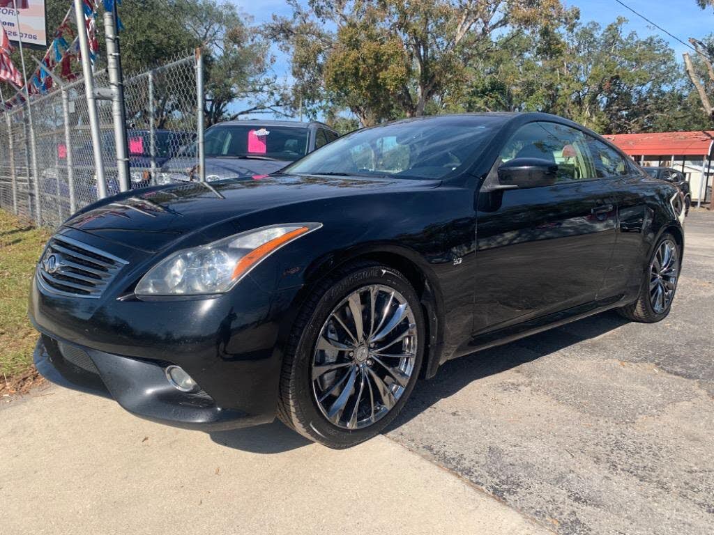 2014 INFINITI Q60 Premium Coupe RWD
